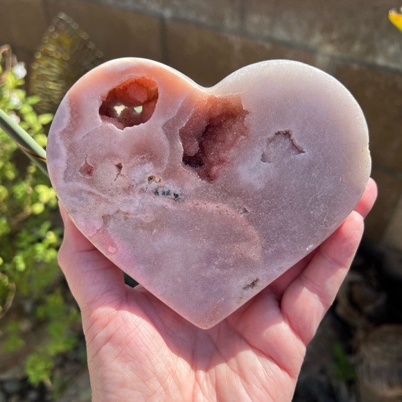 Pink Amethyst Sugar Druzy Heart with a Portal - Picture 10 of 11